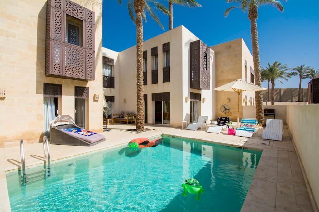 Nayah Stays, Amazing Villa With Private Pool & 5 Master Suites Hurgada Dış mekan fotoğraf